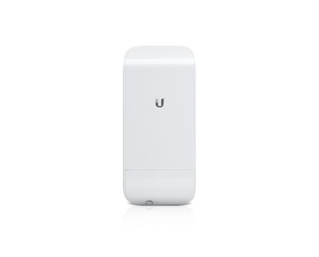 Ubiquiti NanoStation M2  Indoor/Outdoor airMAX® CPE Featuring a panel antenna and dual-polarity performance